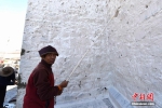 西藏迎接“神降节” 宫殿寺庙粉刷一新 - 中国西藏网