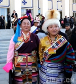 西藏第十届人民代表大会五次会议开幕 洛桑江村作《政府工作报告》 - 中国西藏网