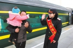 拉萨火车站迎来返程客流高峰 - 中国西藏网