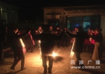做客“拉萨人家”体验传统民俗 冬游西藏渐升温 - 中国西藏网