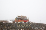 「重走318公路」翻越折多山 探寻独特的藏族木雅文化 - 中国西藏网