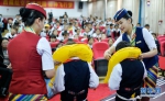 西藏航空为高原孩子播种“飞行梦” - 新华网西藏