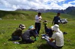 「高原畜牧新成就」“班禅项目”让牧民吃上绿水青山的“生态饭” - 中国西藏网