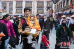 西藏“萨嘎达瓦”宗教活动达高潮 - 中国西藏网