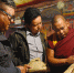西藏对濒危古籍进行抢救性保护 - 新华网西藏
