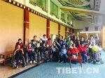 白手起家创立西藏第一所民办学校——记拉萨市岗旋语言学校创办人洛桑巴典 - 中国西藏网