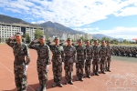 西藏大学隆重举行2017级新生军训开训典礼 - 西藏大学