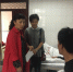扎西卓玛副校长在国庆中秋前夕慰问学校生病住院学生 - 西藏民族学院