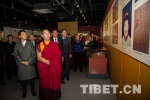 十一世班禅参观活佛转世专题展 - 中国西藏网