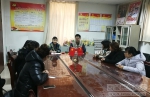 扎西卓玛副校长慰问假期留校实习生 - 西藏民族学院