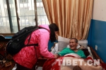 “同心·共铸中国心”医疗专家为五保老人义诊 - 中国西藏网